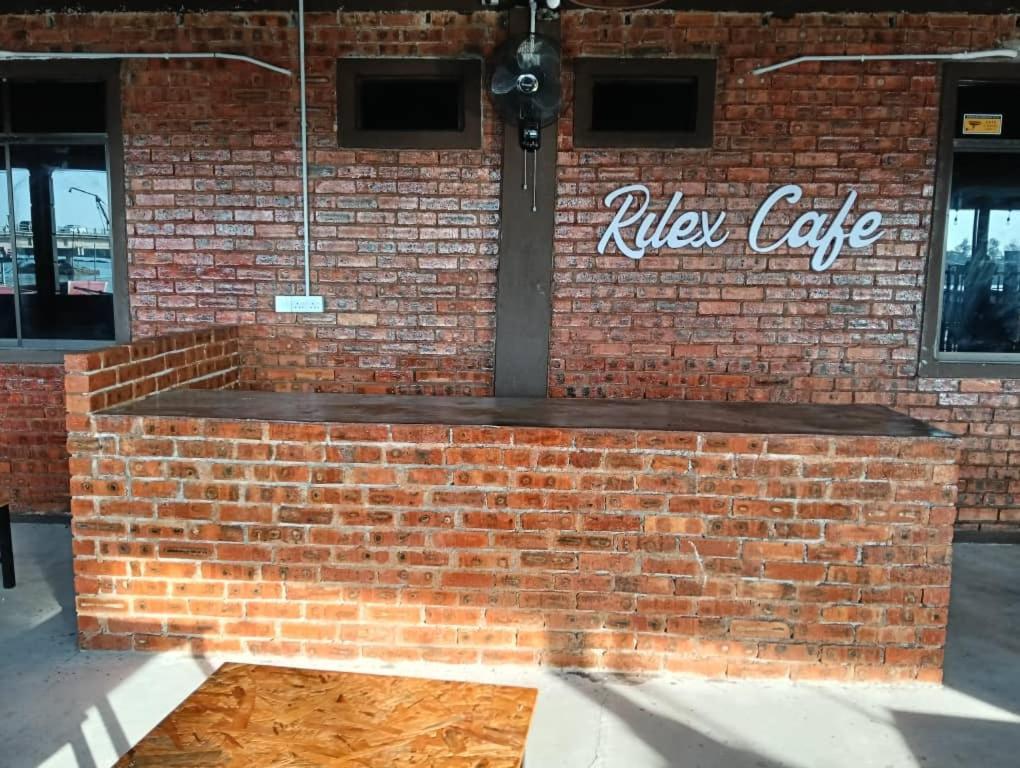 Roomstay By Abe Cottage Kampung Kuala Besut ภายนอก รูปภาพ