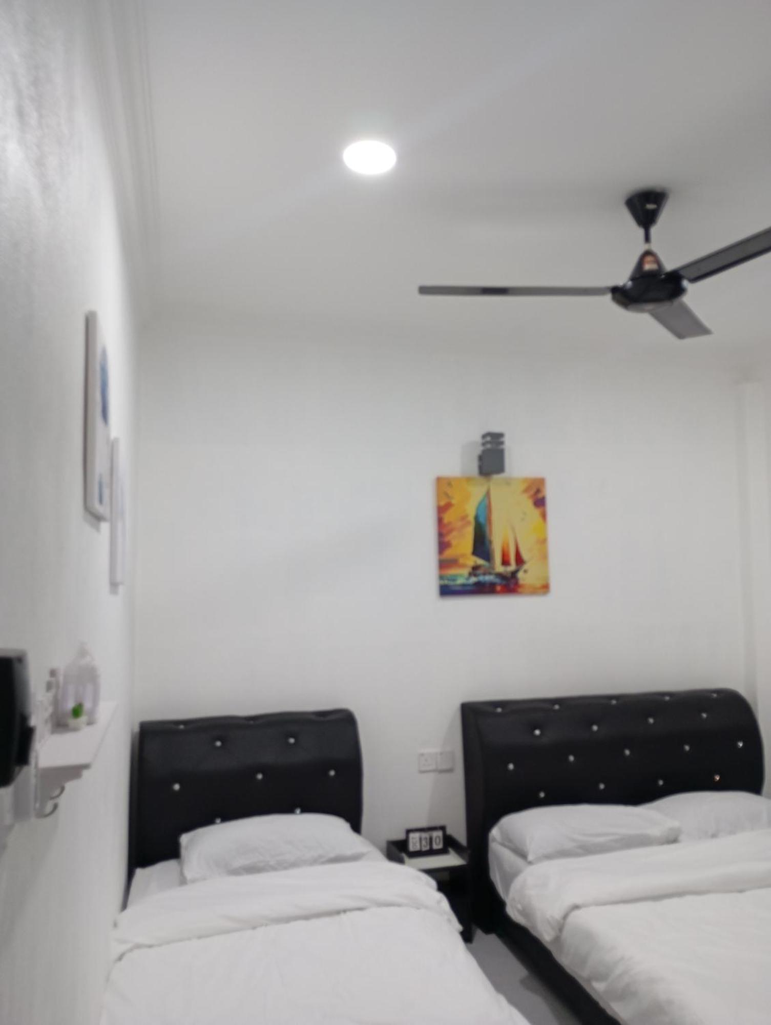 Roomstay By Abe Cottage Kampung Kuala Besut ห้อง รูปภาพ